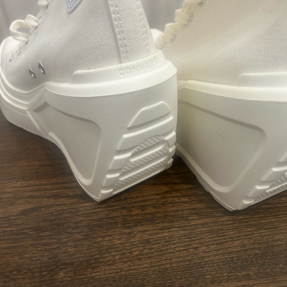 Converse Off-White Women's Chuck 70 Deluxe Wedge Sneakers - Picture 5 of 7